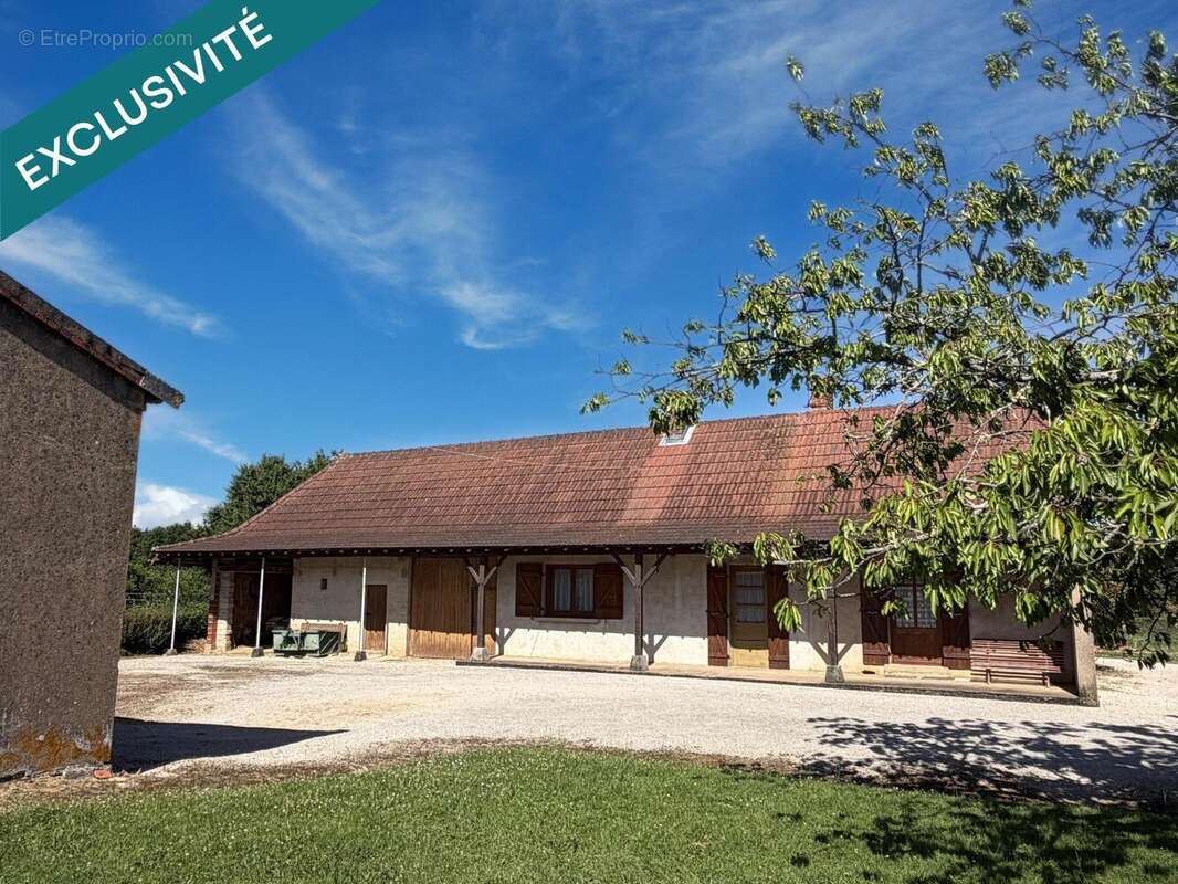 Maison 98 m² à Louhans  - photo 4