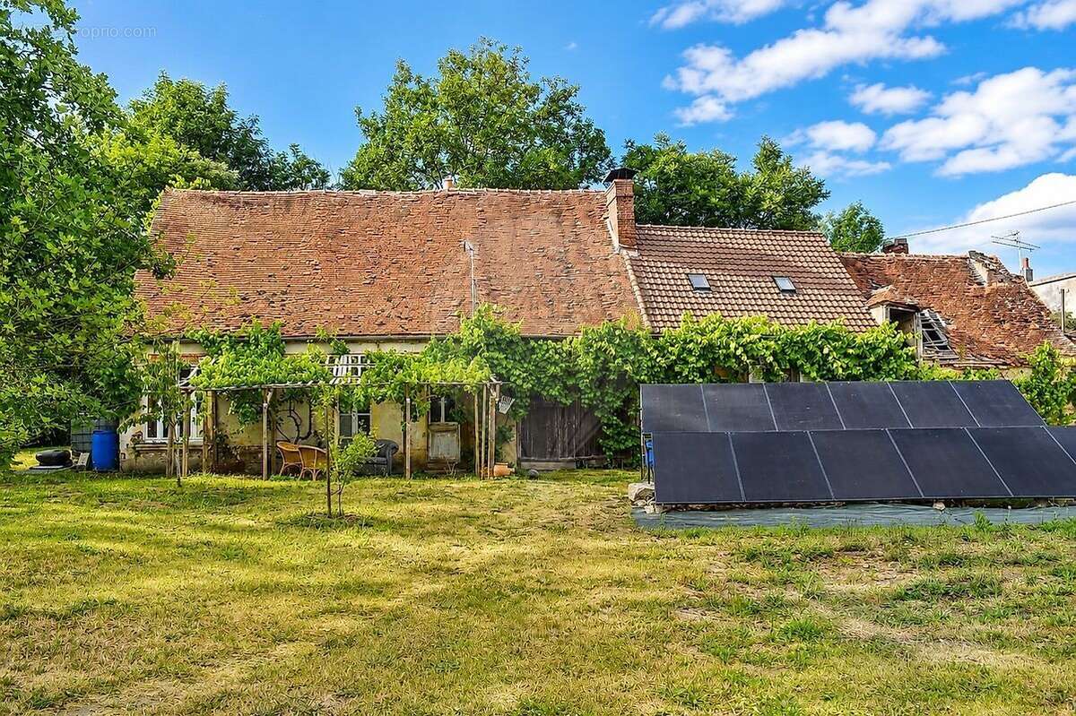 Maison à MONESTIER