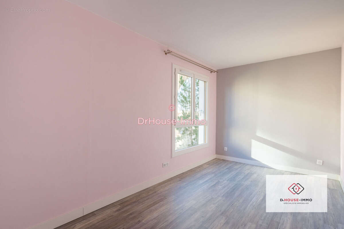 Appartement à NOGENT-SUR-MARNE