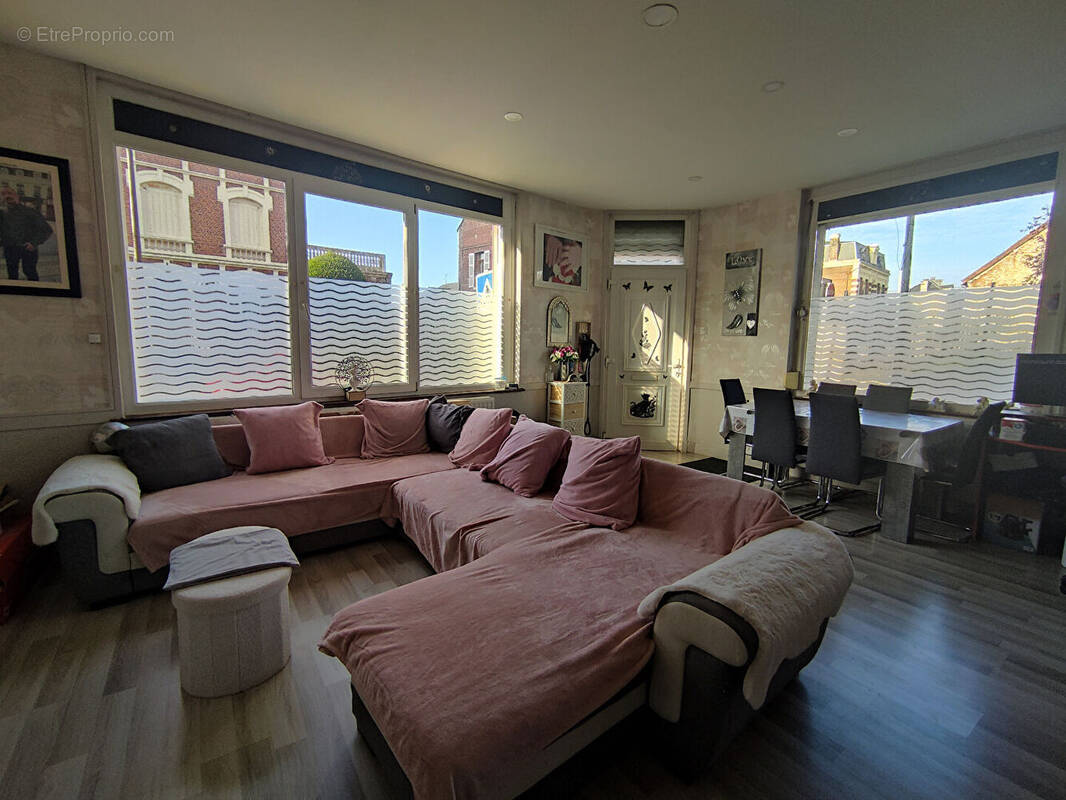 Maison à BOHAIN-EN-VERMANDOIS