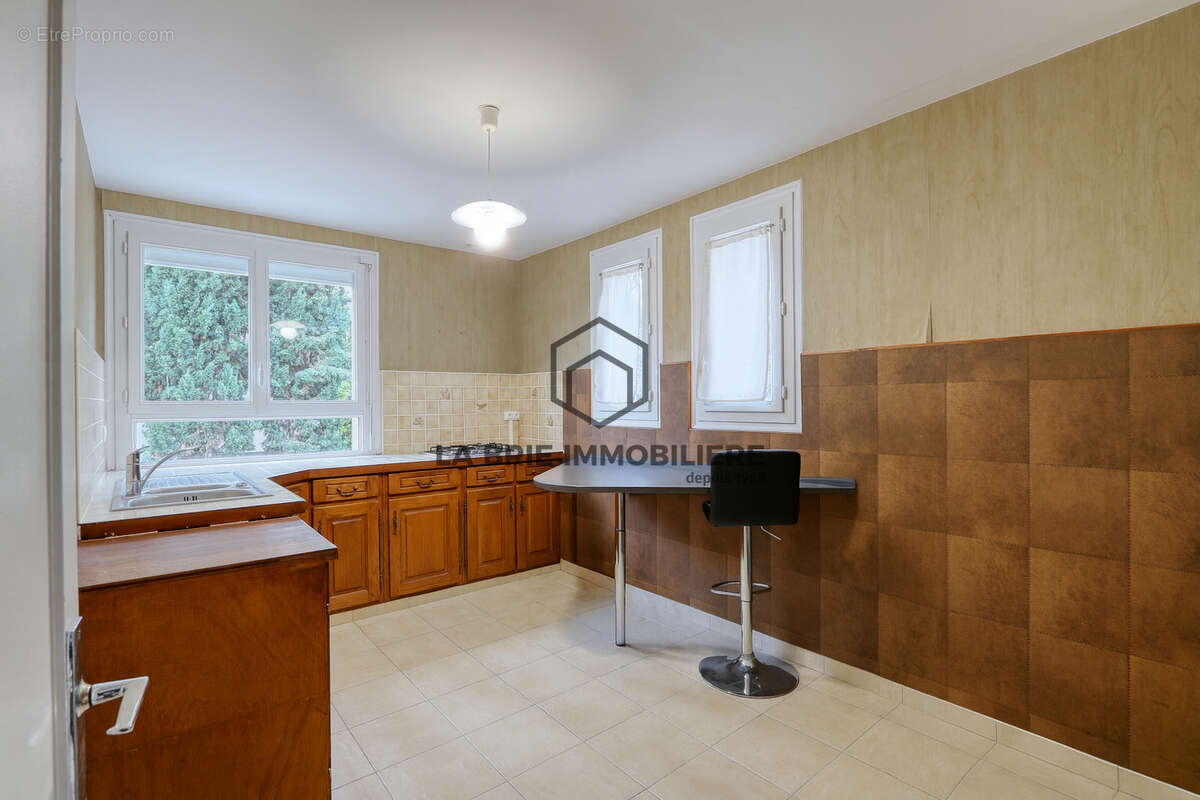 Maison à LA ROCHETTE