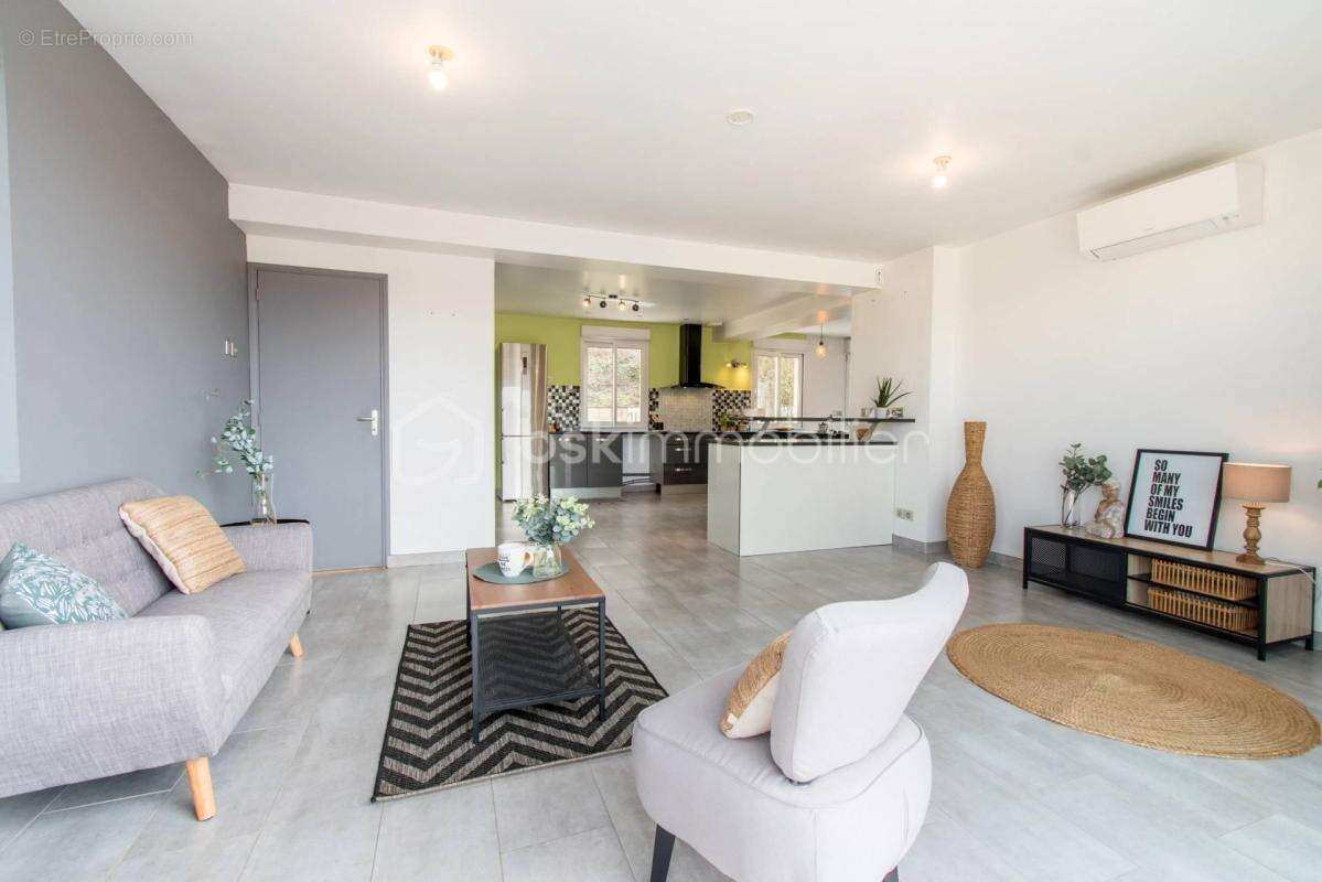 Grande maison familiale 205m2 avec 5 chambres – 2000m2 de terrain - photo 8