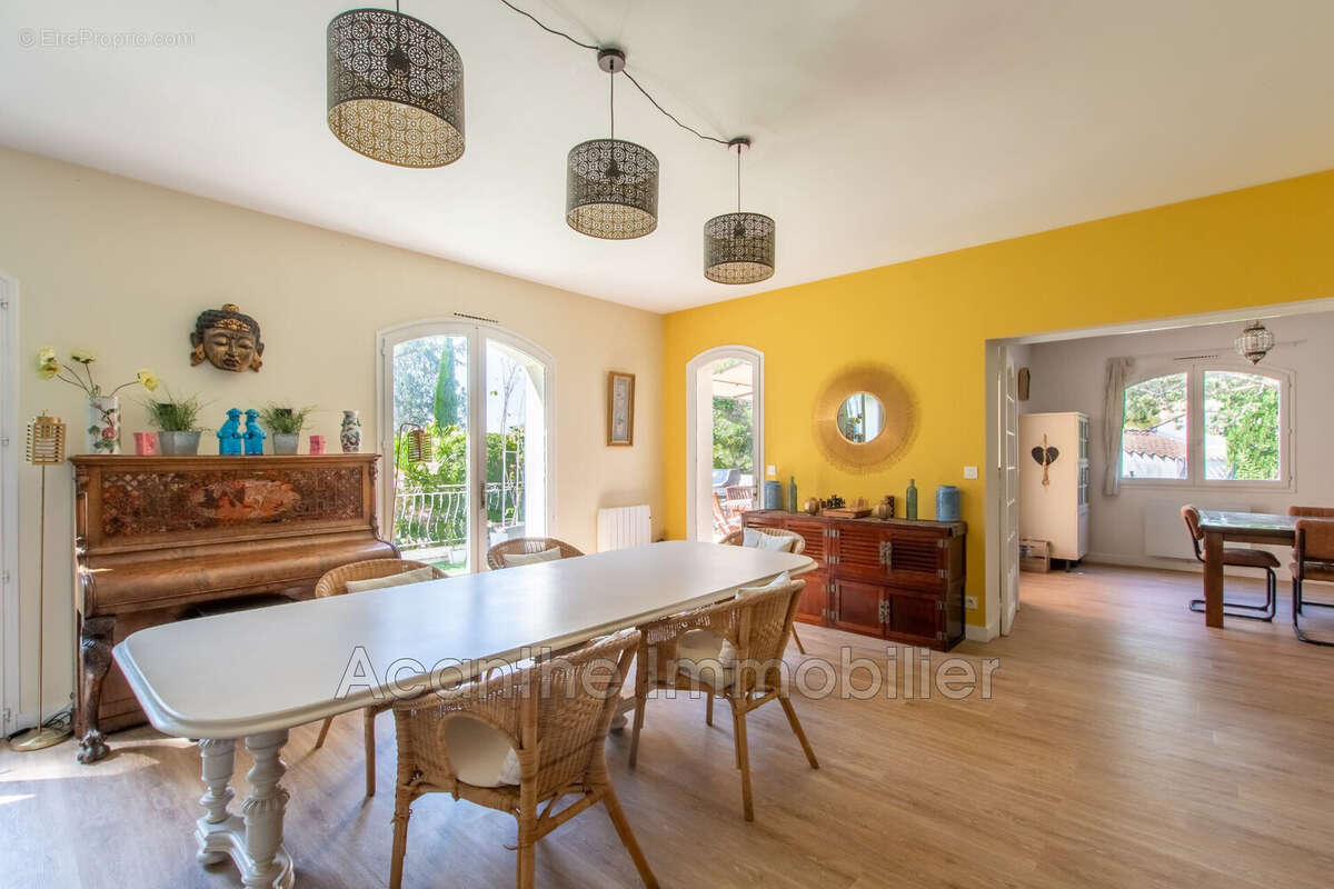 Maison à CASTELNAU-LE-LEZ