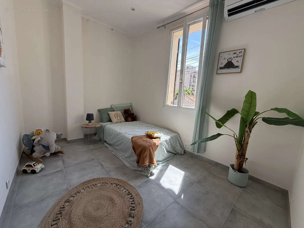 Maison à MARSEILLE-7E