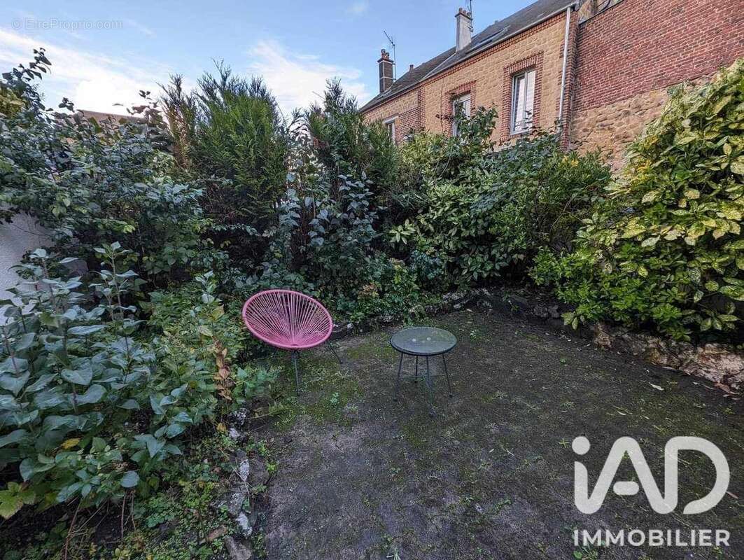 Appartement 93 m² à Charleville-Mezieres  - photo 4