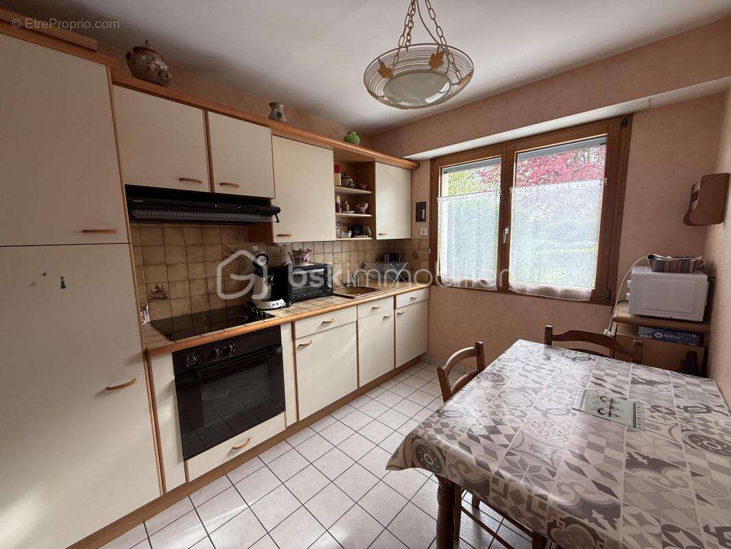 Nouveauté / SAINT-SÉBASTIEN-SUR-LOIRE – Centre-ville – Appartement T3 avec jardin privatif et garage - photo 3