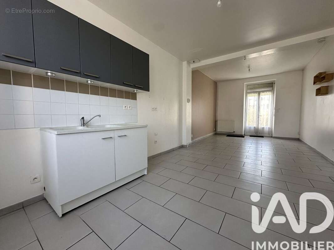 Photo 3 - Maison à ISSOUDUN