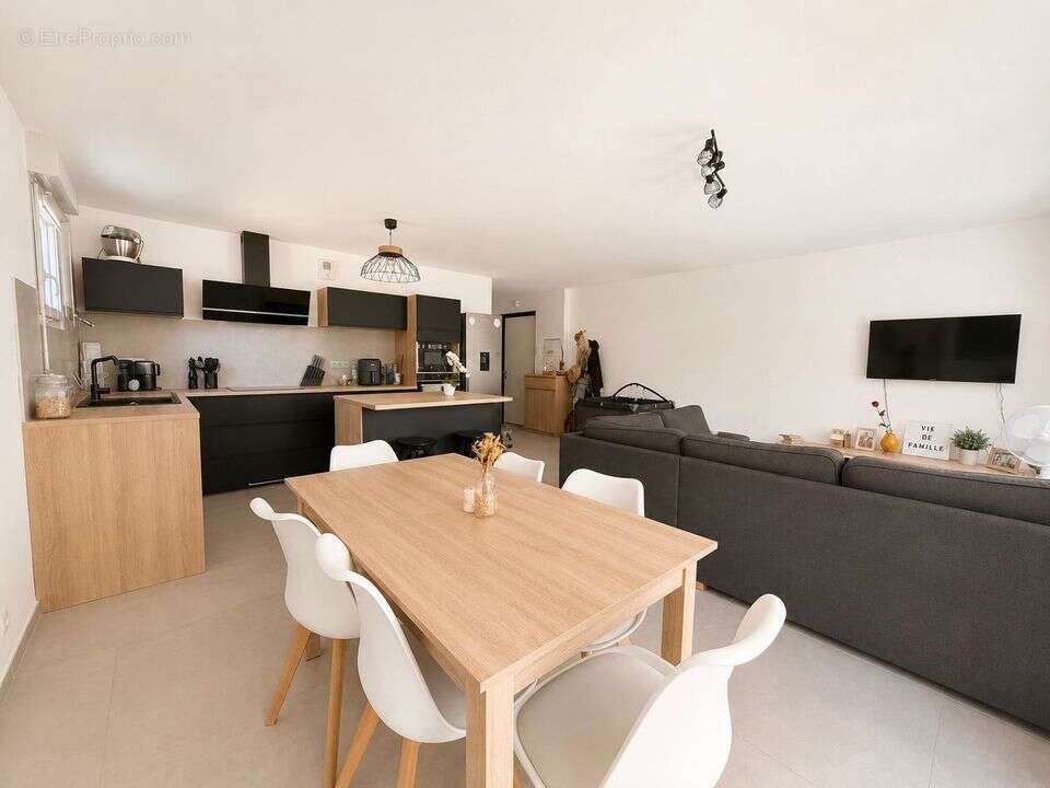 Appartement à GRESY-SUR-AIX