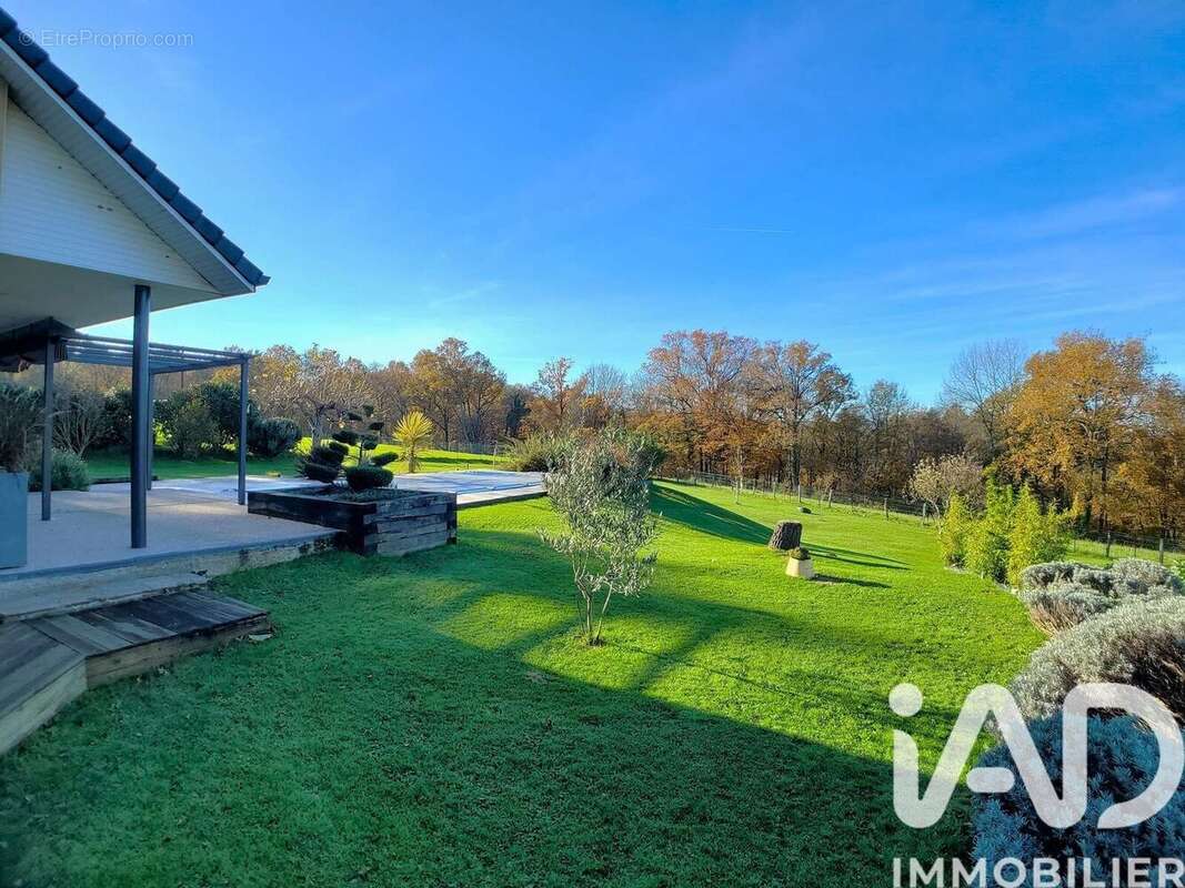 Photo 2 - Maison à BRIVE-LA-GAILLARDE