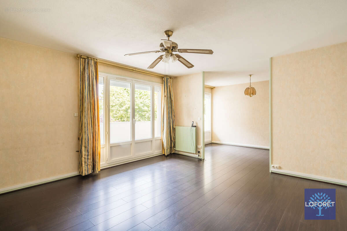 Appartement à BONDY