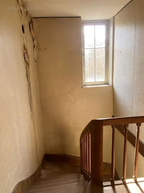 Maison à GISSEY-SUR-OUCHE