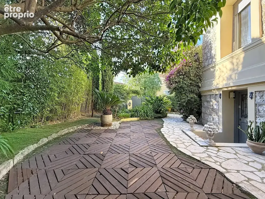 Maison. nice  / poetes - photo 4