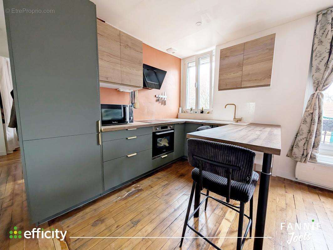 Appartement à GENNEVILLIERS