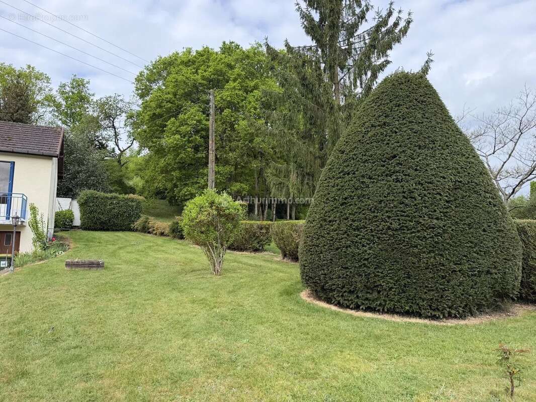 Maison à CHAHAIGNES