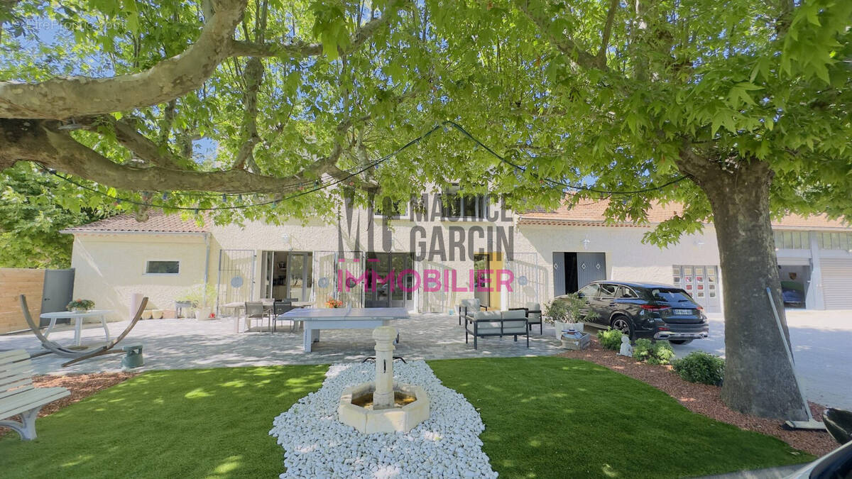 Maison à SARRIANS