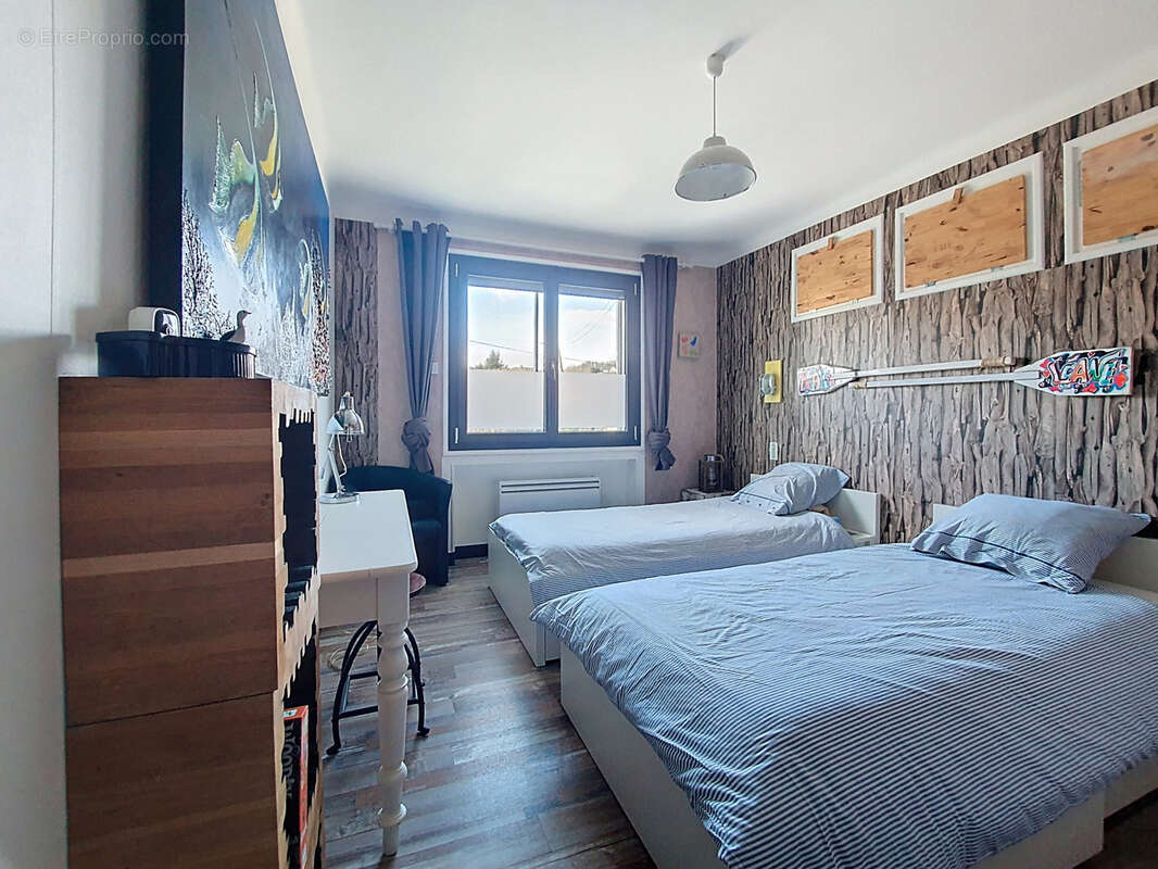 Maison à LA TOUR-DU-PIN