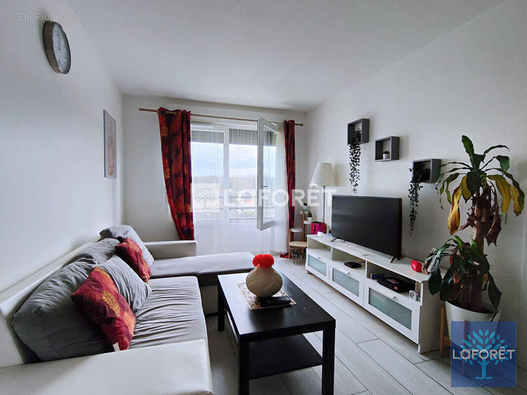 Appartement à VIGNEUX-SUR-SEINE