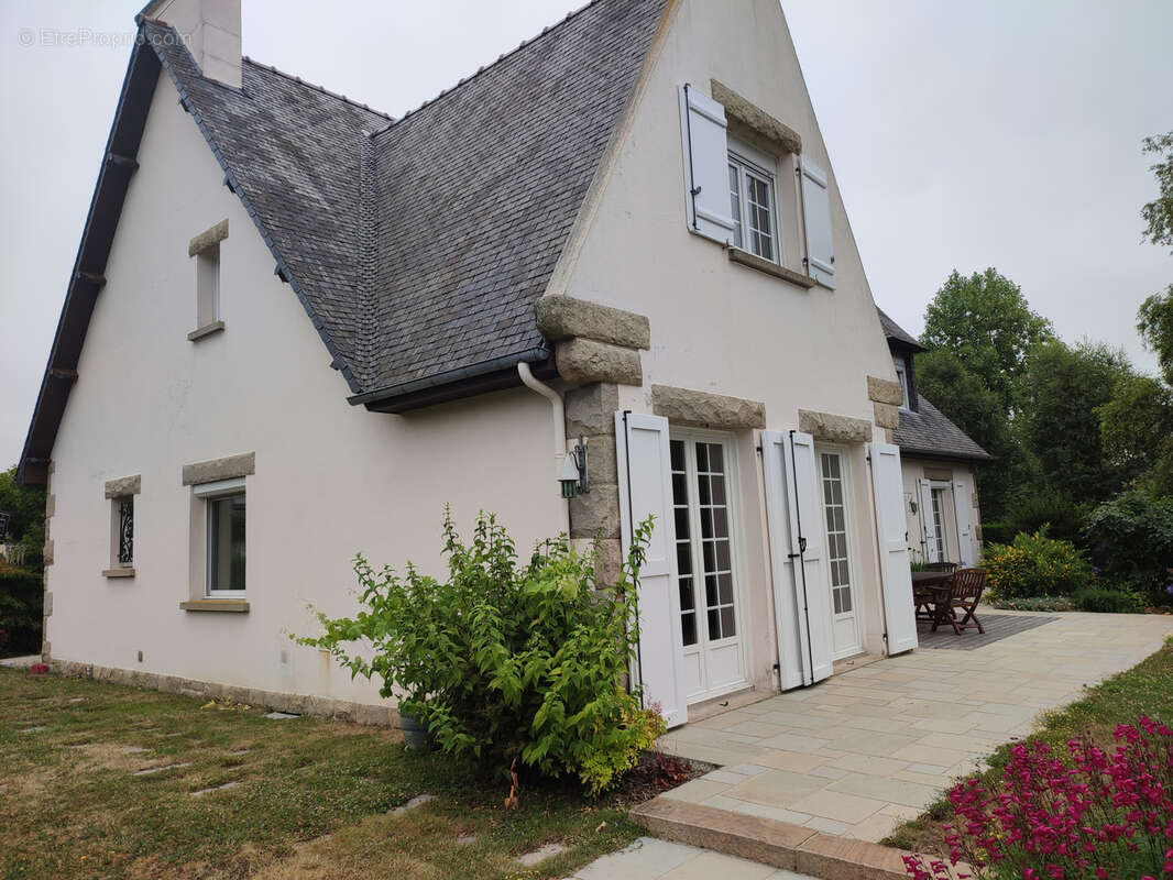 Maison à QUEVERT