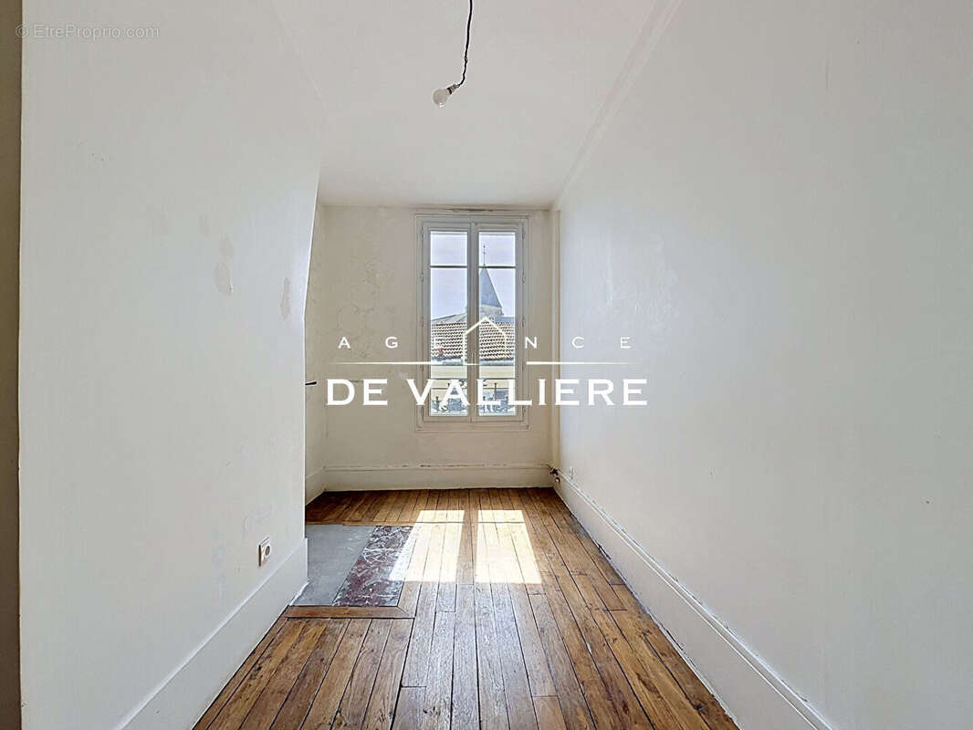 Appartement à NANTERRE