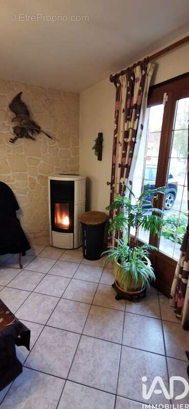 Photo 4 - Maison à VIC-SUR-AISNE