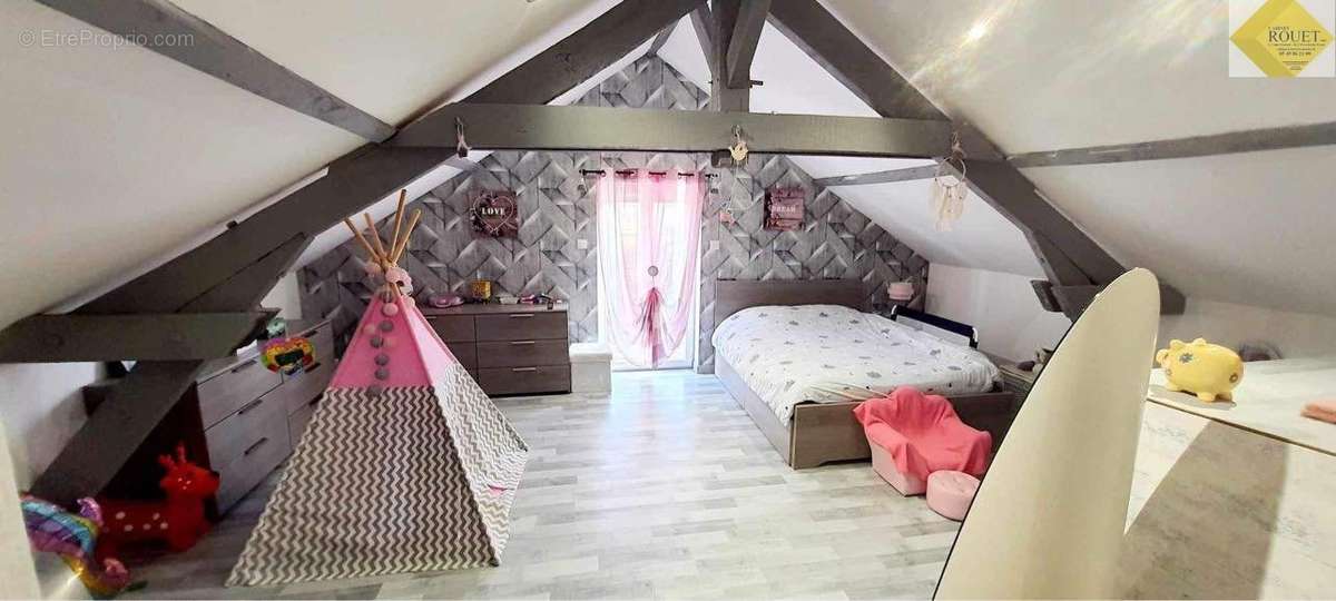 Maison à CHATELLERAULT