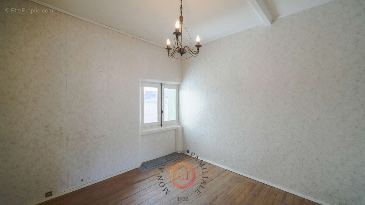 Maison 6 pièces de 125 m2 - photo 7