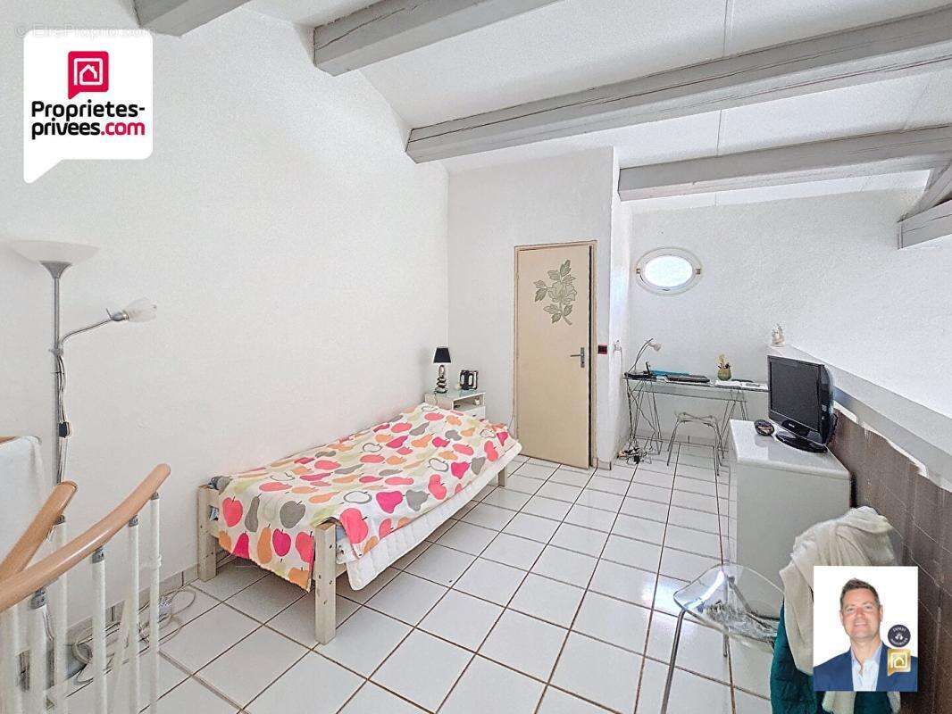 Maison à SAINT-CEZAIRE-SUR-SIAGNE