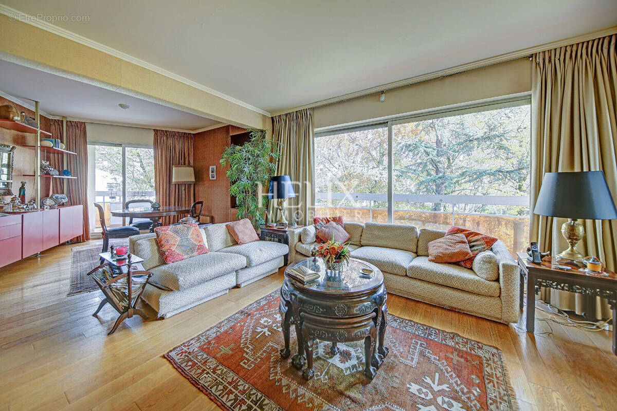 Appartement à LE VESINET