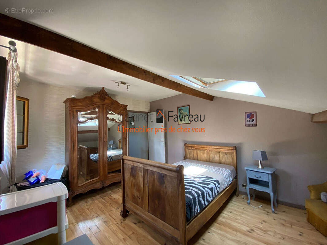 Maison à VILLENEUVE-LE-ROI