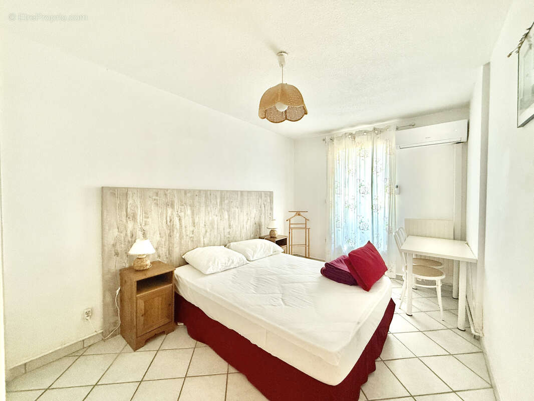 Appartement T3 de 73m2 traversant  La Grande Motte - Loggia Plage Proche, garage possible - photo 3