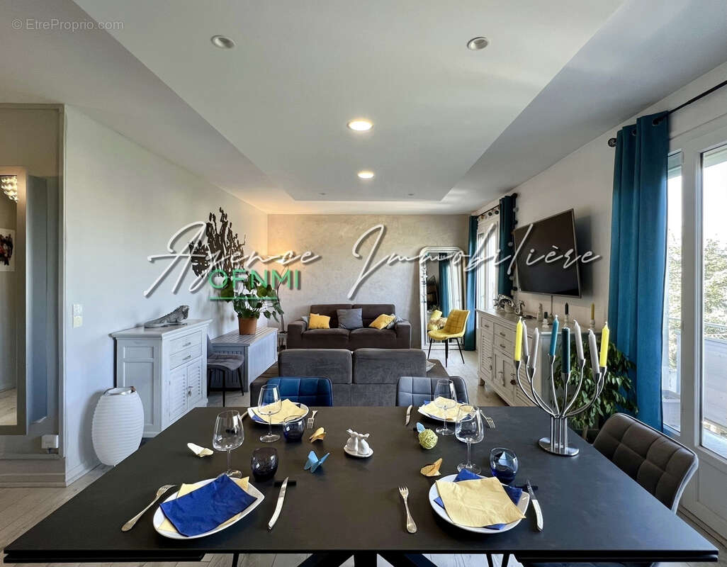 Appartement à SAINT-ETIENNE