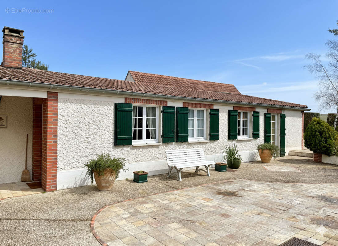 Maison à FONTAINEBLEAU