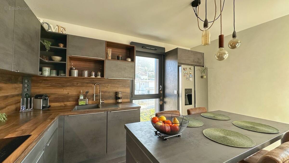 Appartement à VOIRON