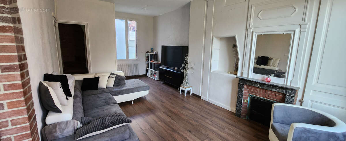 Maison à NEUFCHATEL-EN-BRAY