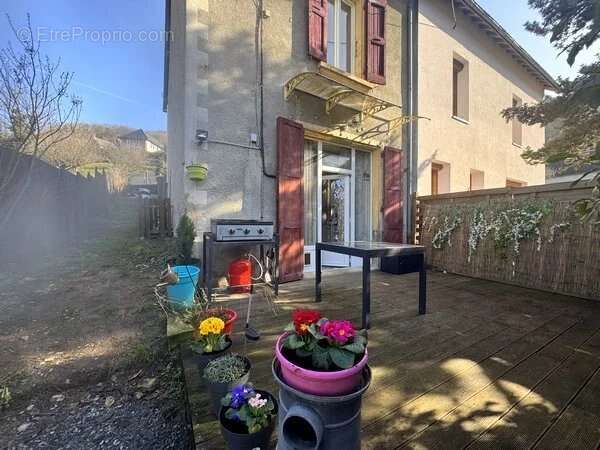 Maison à LA MOTTE-SAINT-MARTIN