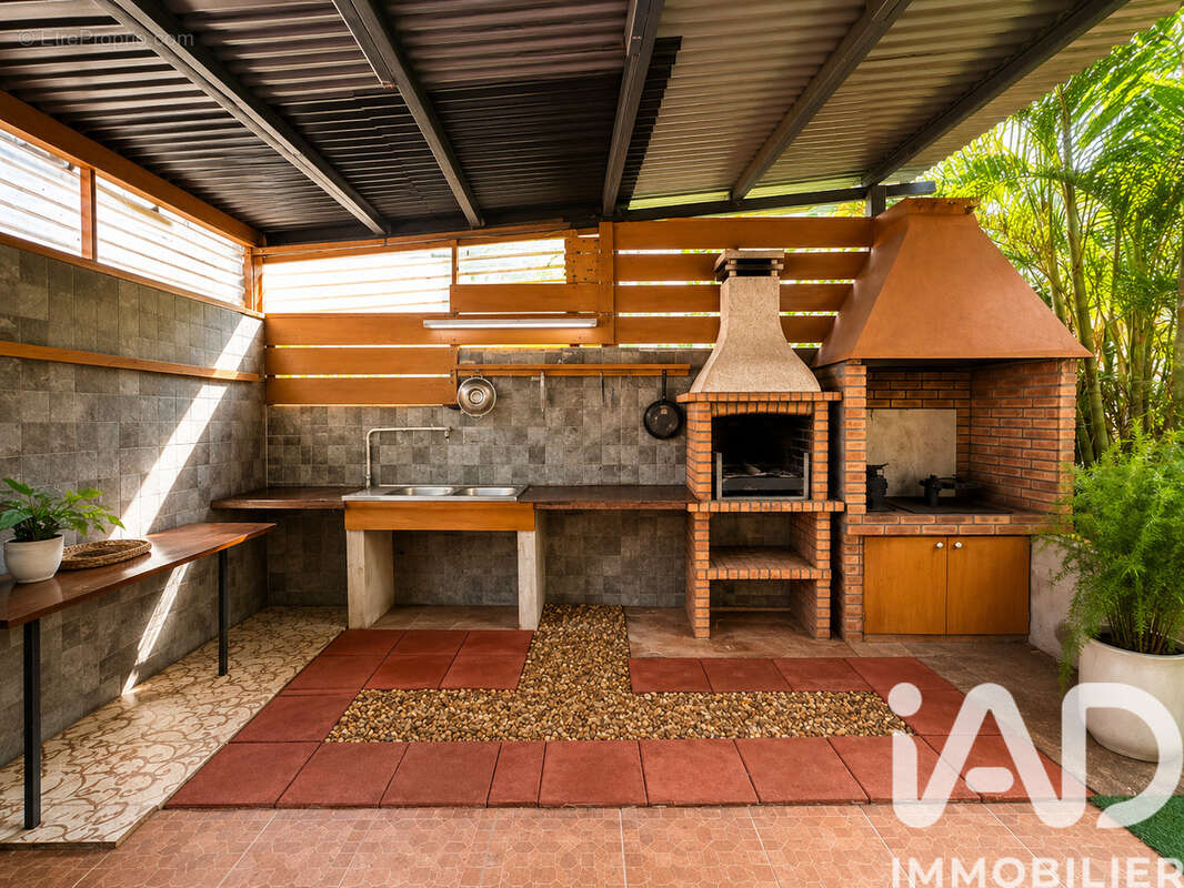 Photo 4 - Maison à LES TROIS-BASSINS
