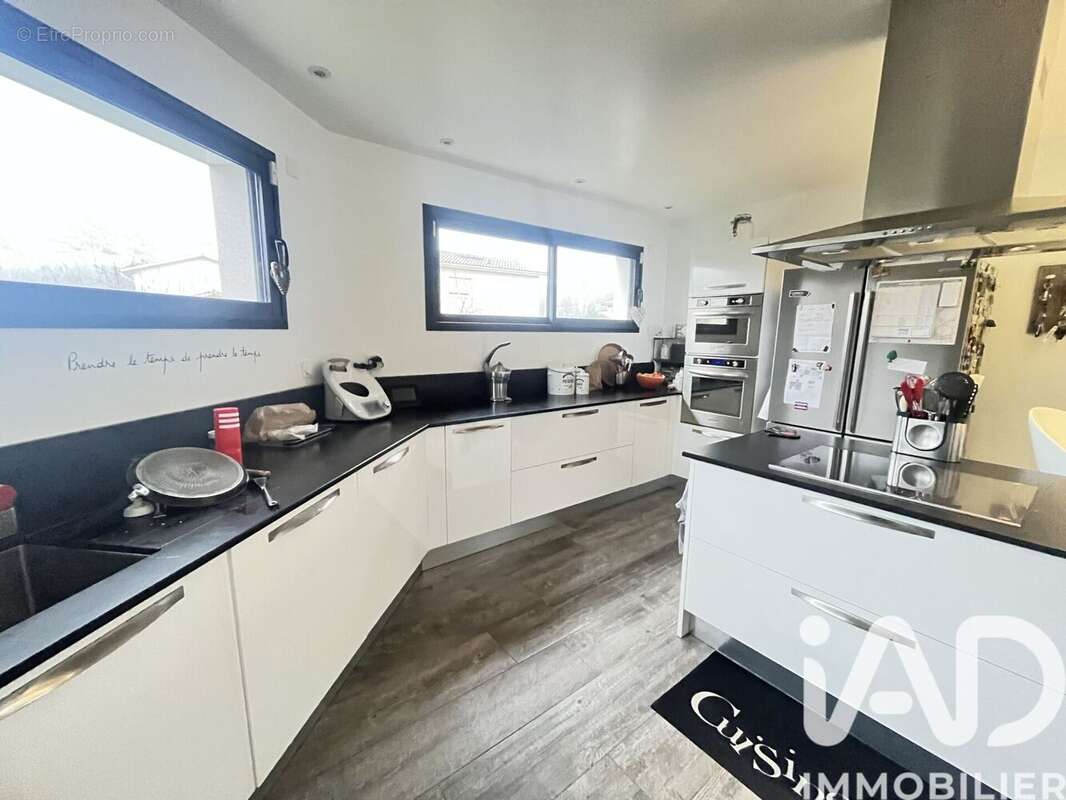 Photo 4 - Maison à SAINT-JEAN-D'ILLAC