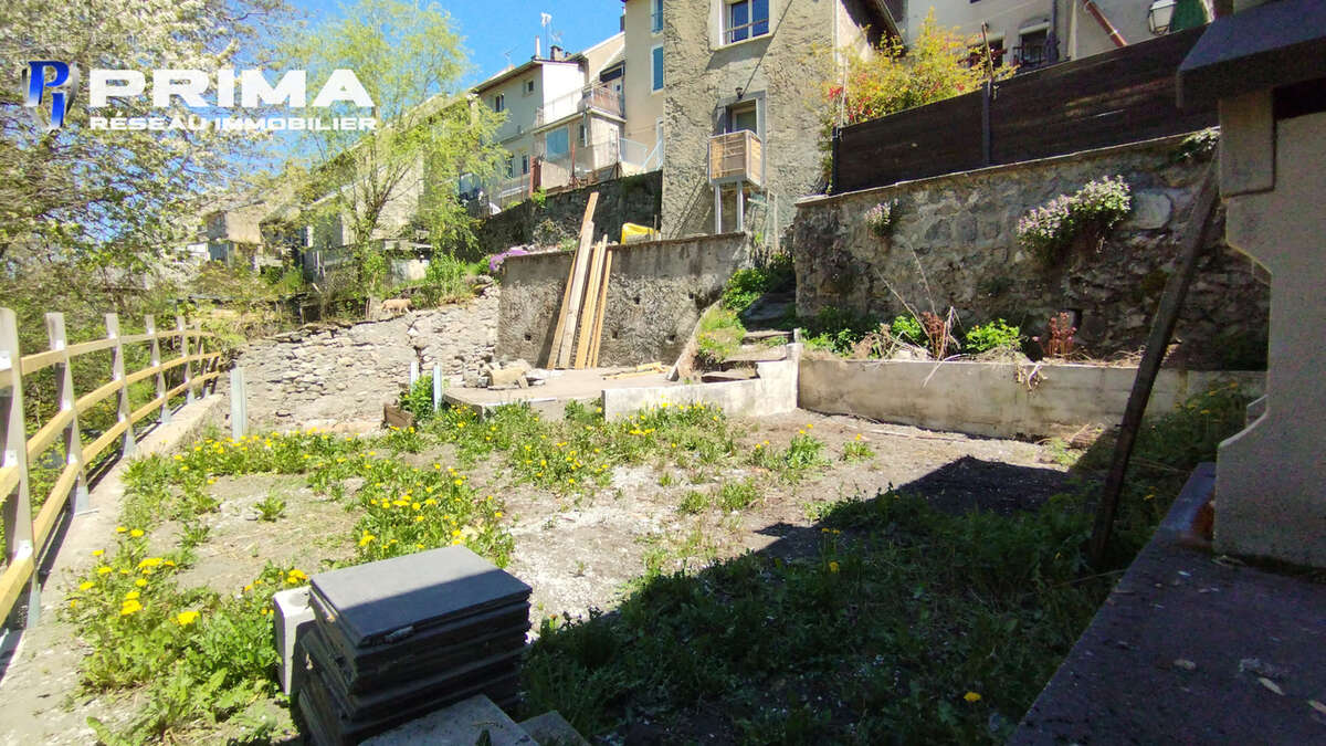Maison à LA MURE