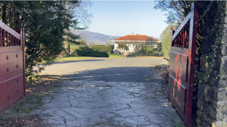 Maison à URRUGNE