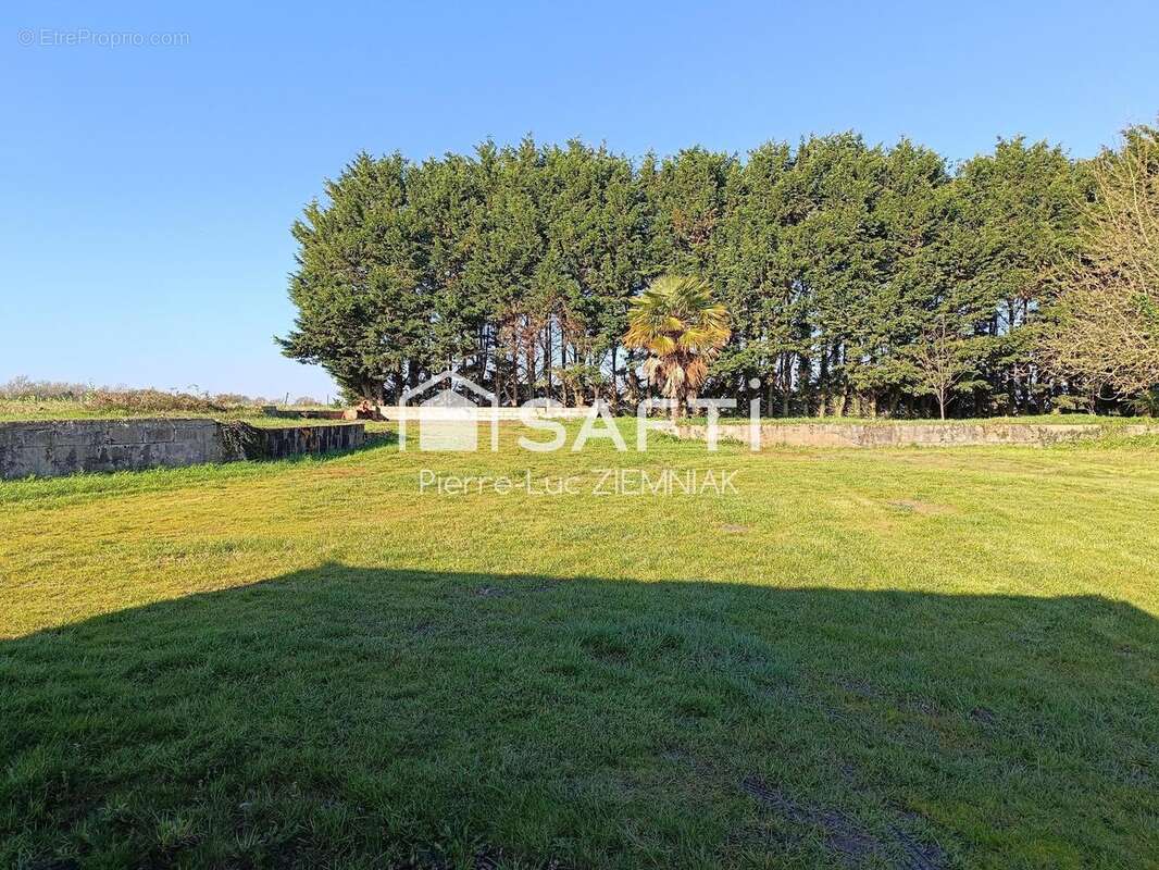 Photo 9 - Terrain à VILLIERS-CHARLEMAGNE