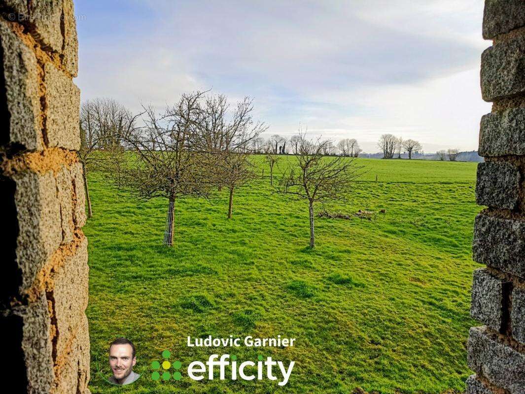 Maison à LE MESNILLARD