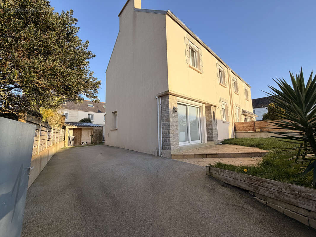 Maison à PLABENNEC