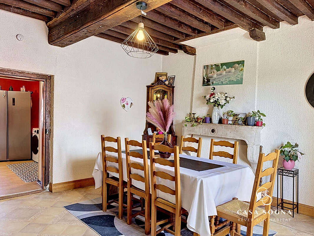Maison - 7 pièces - 215.14 m² - photo 7