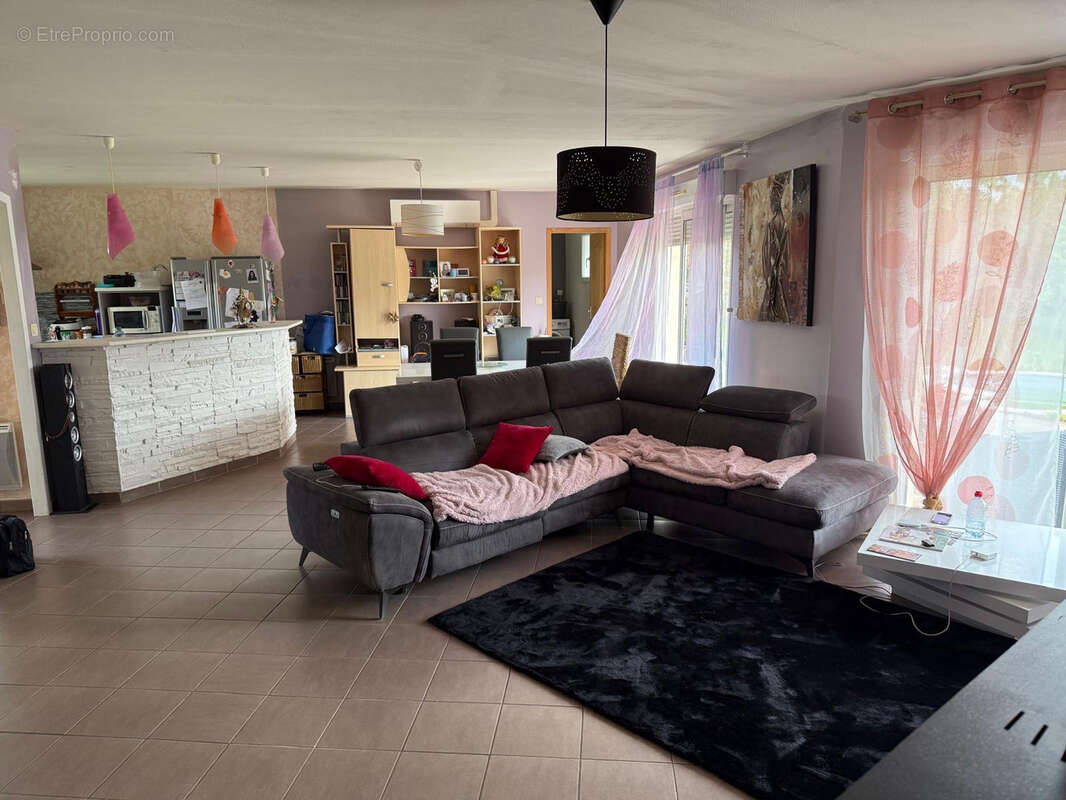 Maison à LUSIGNY