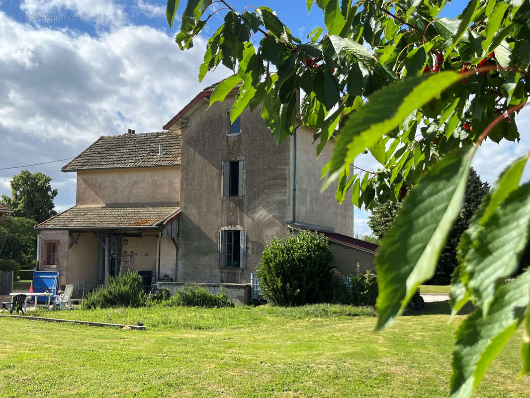 Maison à CUISERY