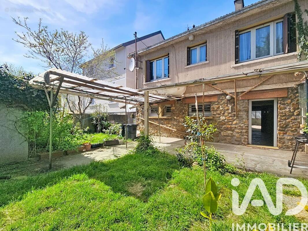 Photo 1 - Maison à MONTREUIL