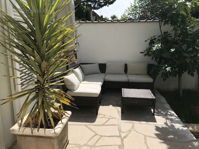 Maison à SAINT-MAUR-DES-FOSSES