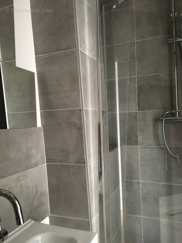 Appartement à PARIS-10E