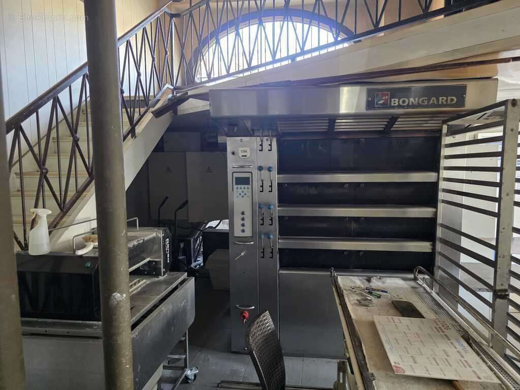 Boulangerie patisserie emplacement n°1 - photo 9