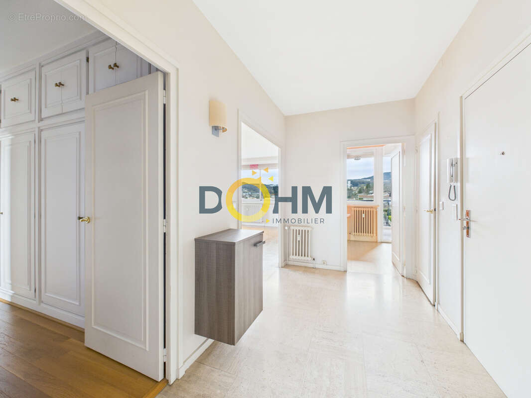 Appartement à VALS-PRES-LE-PUY